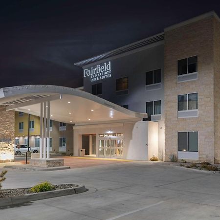 Fairfield Inn & Suites By Marriott 温尼马卡 外观 照片