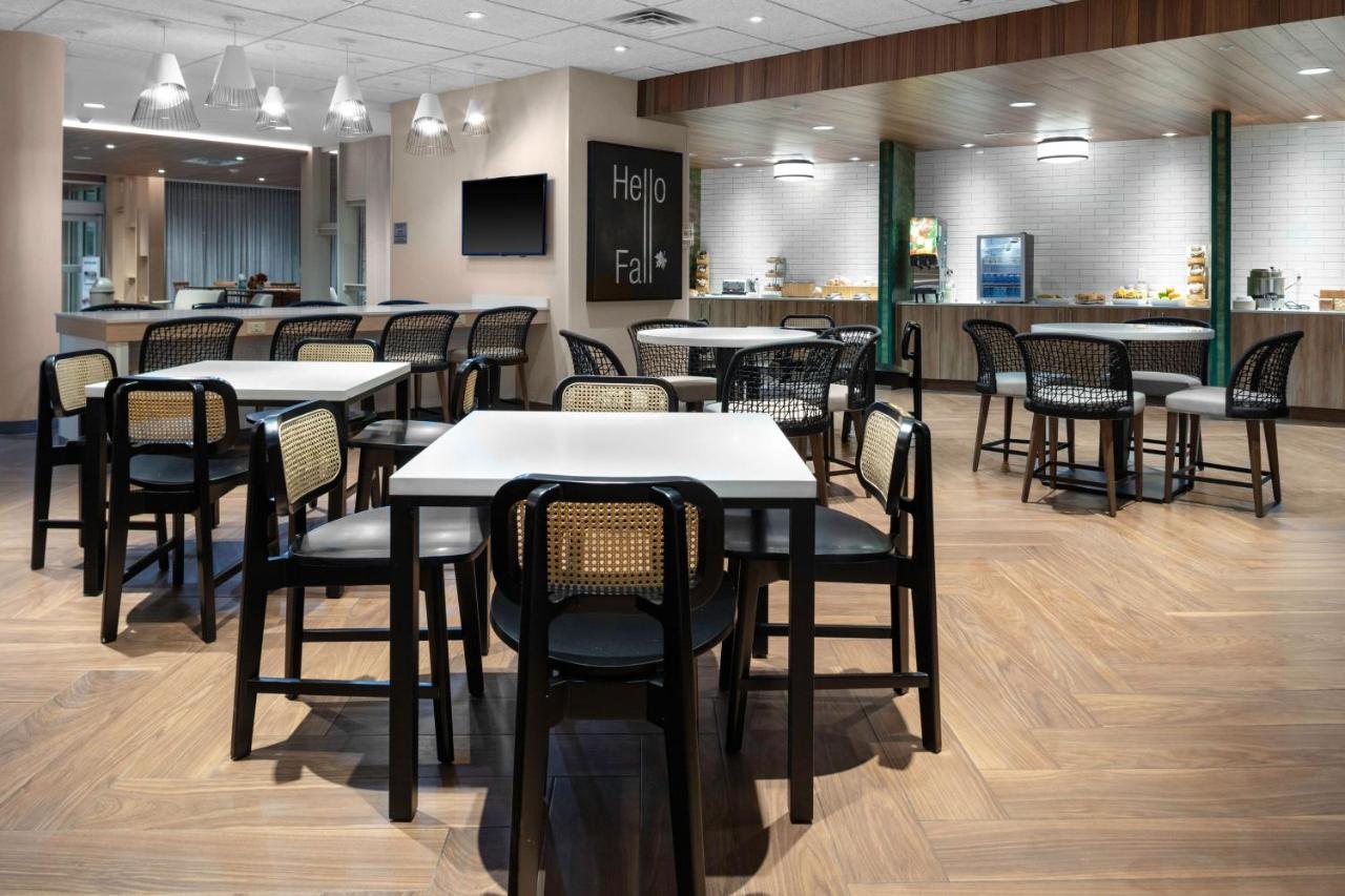 Fairfield Inn & Suites By Marriott 温尼马卡 外观 照片